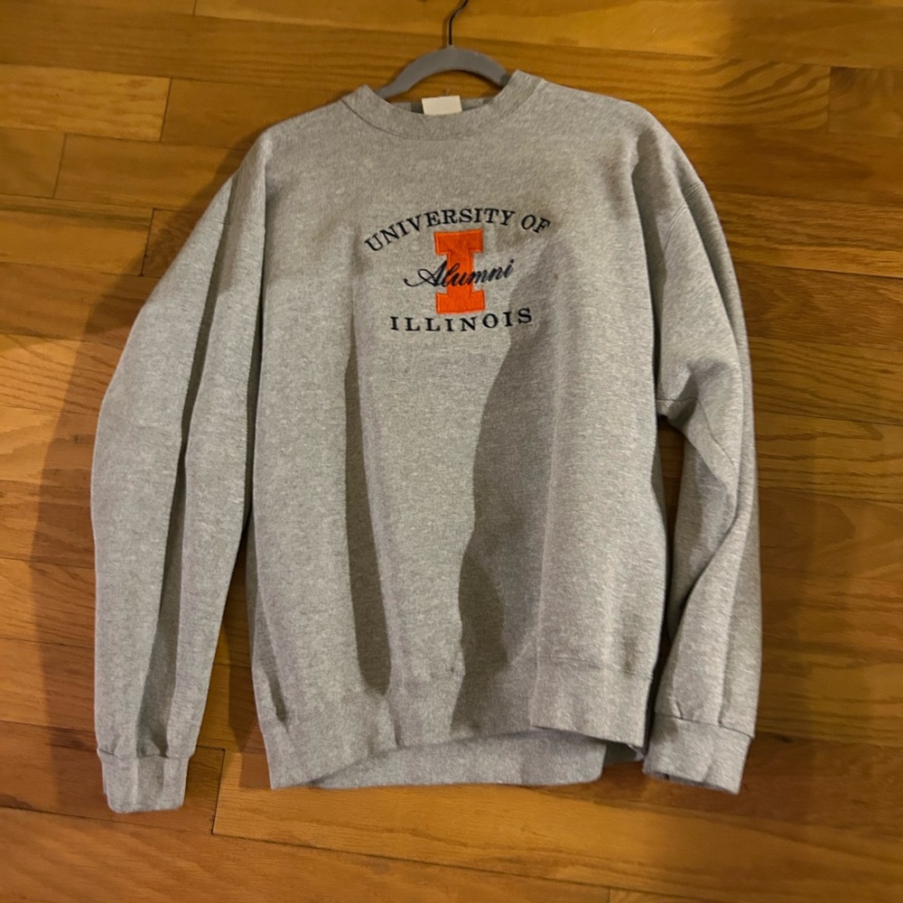 Gray University of Illinois Alumni Sweater